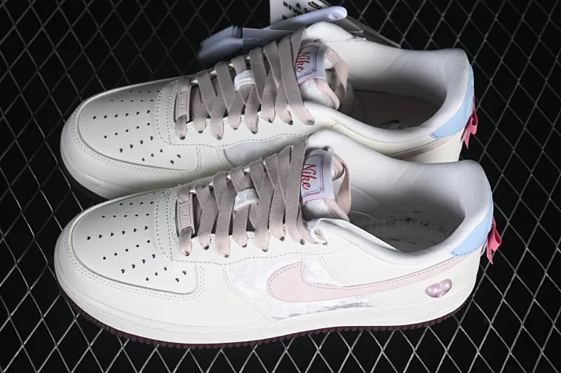 All categories Nk Air Force 1 Air Force series Nk Air Force 1 Low Air Force low-top Nike Air Force 1'07 Low Valentine's Day limited Air Force 1 low-top casual sneakers IQ4937-161